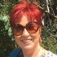 Lynda Milton